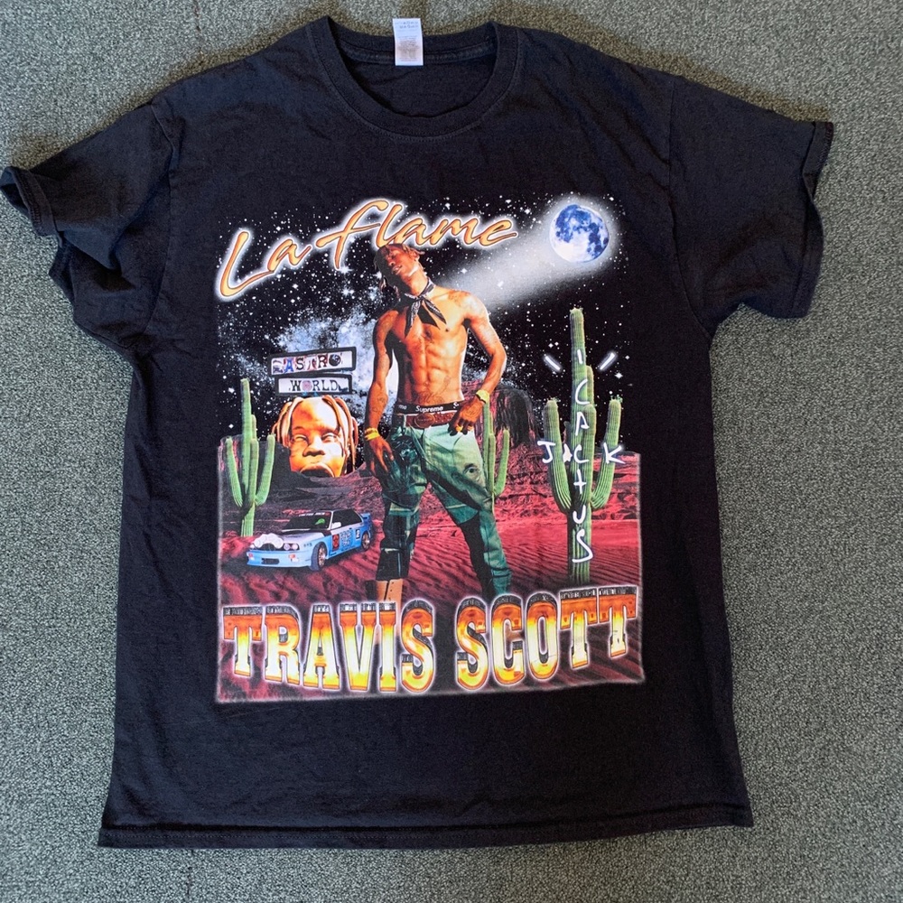 Travis Scott, Astroworld t-shirt
